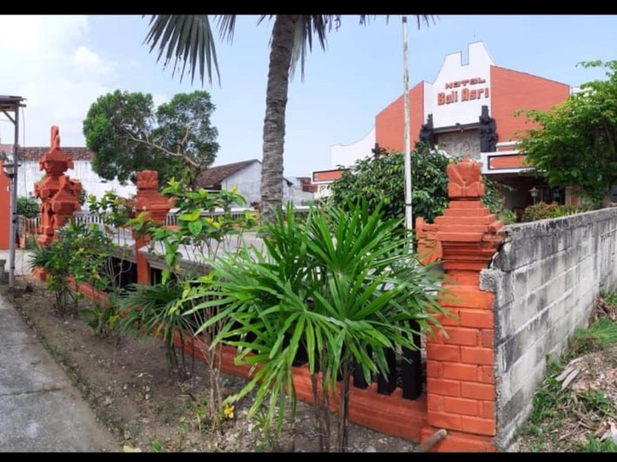 Bali Asri Pacitan Extérieur photo